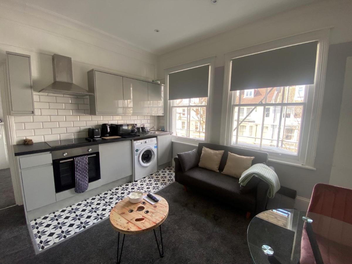 Hove Seaside Getaway Apartments Esterno foto